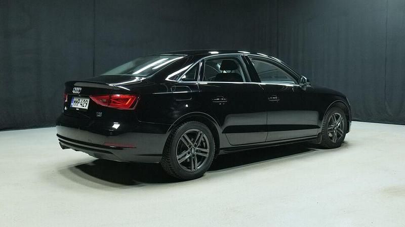 Käytetty Audi A3 Business 150 HP (110 kW) 2016 Sedan