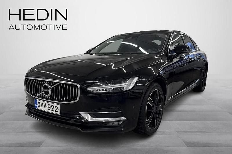 Musta Käytetty 2017 Volvo S90 Inscription Sedan | 21 900 € (Hyvä tarjous) - Kuva 1/4