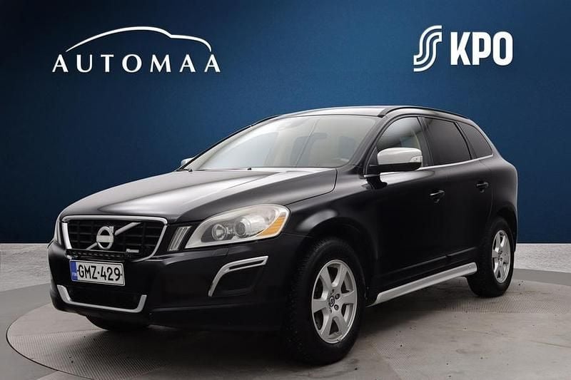 Musta Käytetty 2012 Volvo XC60 R-Design Katumaasturi | 12 900 € (Perustarjous) - Kuva 1/3