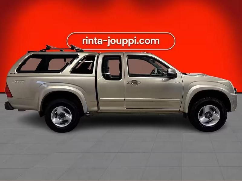 Käytetty Isuzu D-Max 222 HP (163 kW) 2009 Nouto