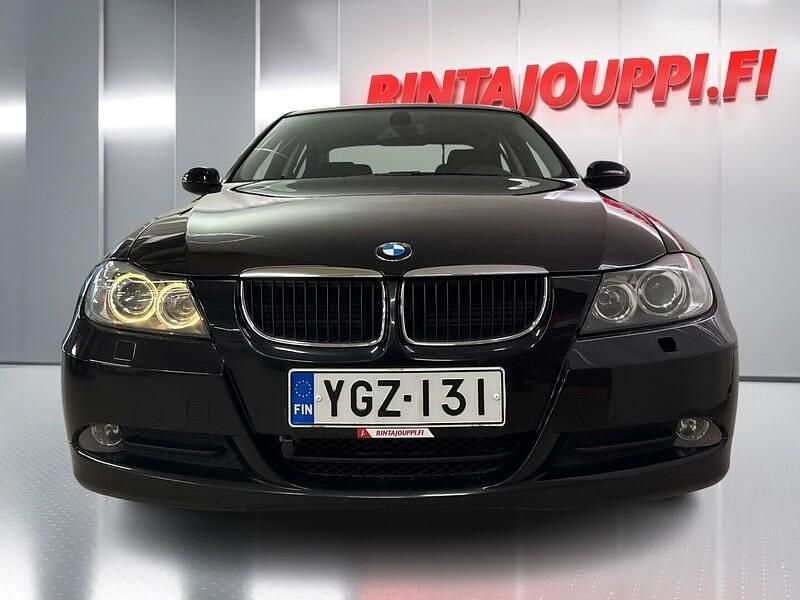 Käytetty BMW 318 Sport Line 143 HP (105 kW) 2008 Sedan