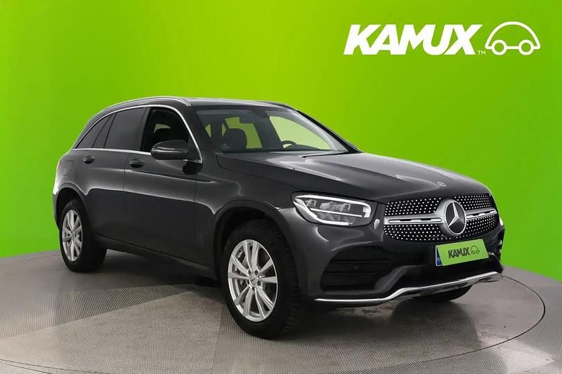 Hopea / harmaa Käytetty 2022 Mercedes GLC300e Business Katumaasturi | 31 800 € (Hyvä tarjous) - Kuva 1/4