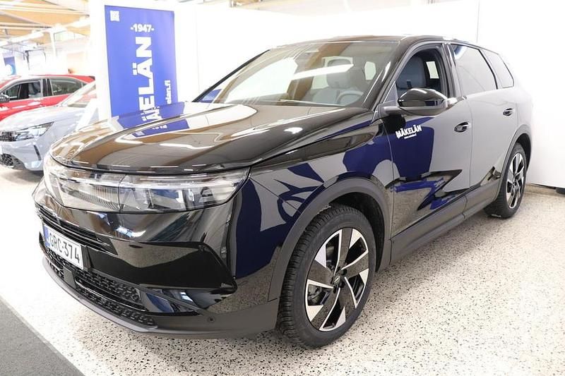 Käytetty Opel Grandland X 146 HP (107 kW) 2025 Musta Katumaasturi