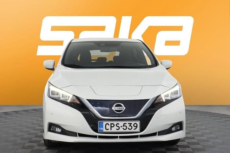 Käytetty Nissan Leaf 360º 110 kW (150 HP) 2022 Viistoperä