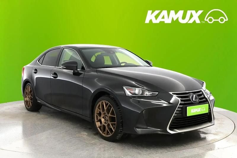 Käytetty Lexus IS300h Executive Line 181 HP (133 kW) 2020 Musta Sedan