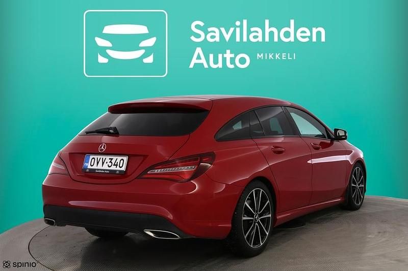Käytetty Mercedes CLA180 Edition 122 HP (89 kW) 2017 Punainen Sedan