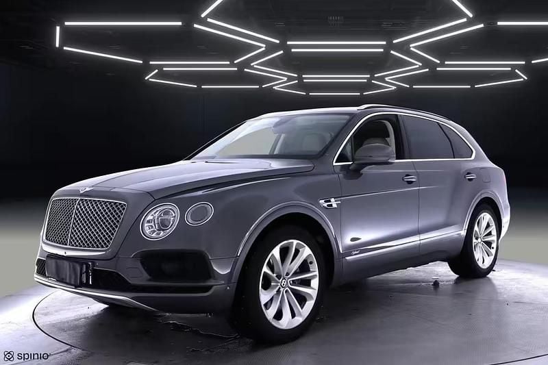Käytetty Bentley Bentayga 340 HP (250 kW) 2020 Katumaasturi