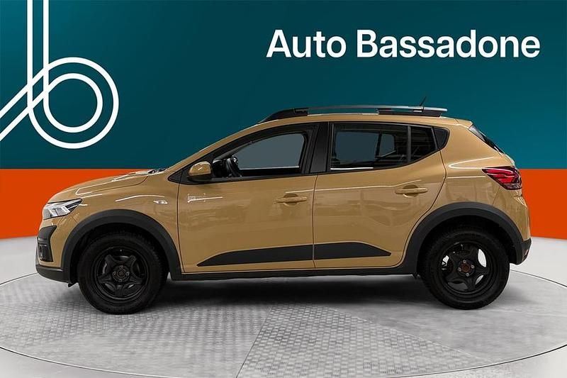 Käytetty Dacia Sandero Expression 91 HP (66 kW) 2024 Viistoperä