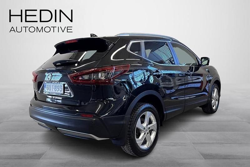 Käytetty Nissan Qashqai Tekna 159 HP (116 kW) 2021 Musta Katumaasturi