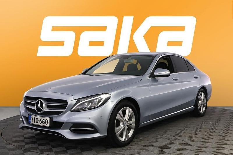 Käytetty Mercedes A180 Edition 156 HP (114 kW) 2014 Sedan