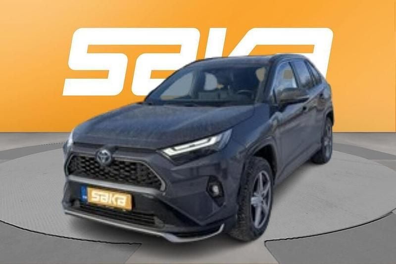 Käytetty Toyota RAV4 Hybrid Style 306 HP (225 kW) 2022 Katumaasturi