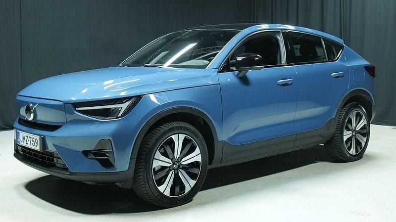 Käytetty Volvo C40 Plus 169 kW (231 HP) 2023 Sininen Katumaasturi