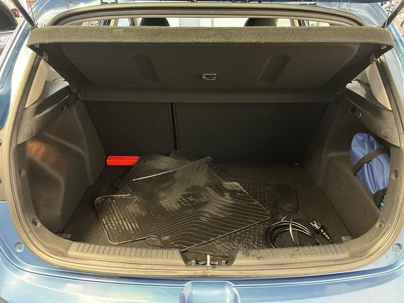 Käytetty Kia Ceed EX 135 HP (99 kW) 2012 Viistoperä