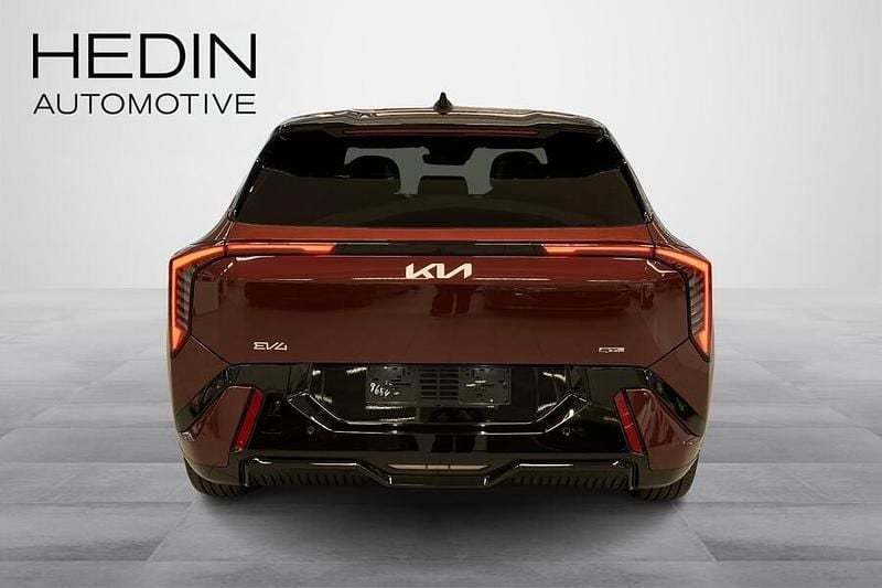 Uusi Kia EV4 GT-Line 150 kW (204 HP) 2025 Viistoperä