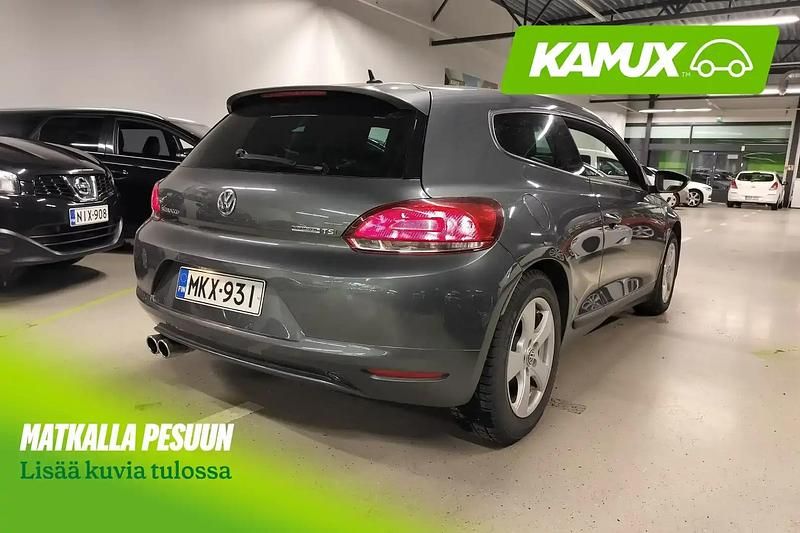 Käytetty VW Scirocco 122 HP (89 kW) 2012 Hopea / harmaa Coupe - kaksiovinen