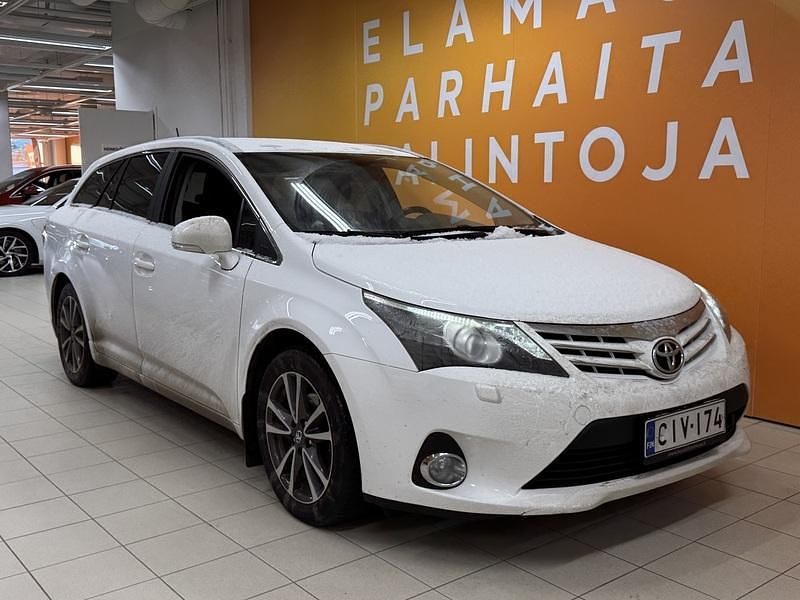 Käytetty 2013 Toyota Avensis Sol Farmari | 10 990 € (Perustarjous) - Kuva 1/4