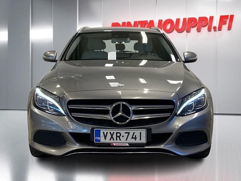 Käytetty Mercedes C200 Business 184 HP (135 kW) 2014 Farmari