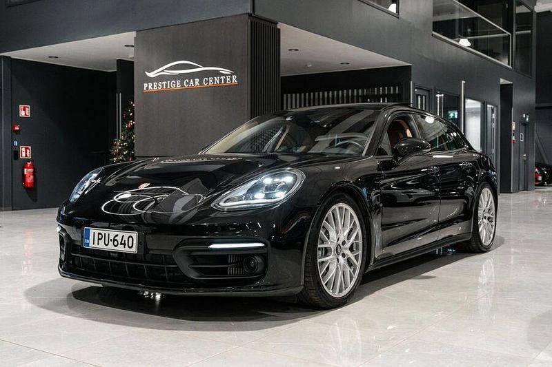 Käytetty Porsche Panamera Sport Turismo 462 HP (339 kW) 2022 Farmari