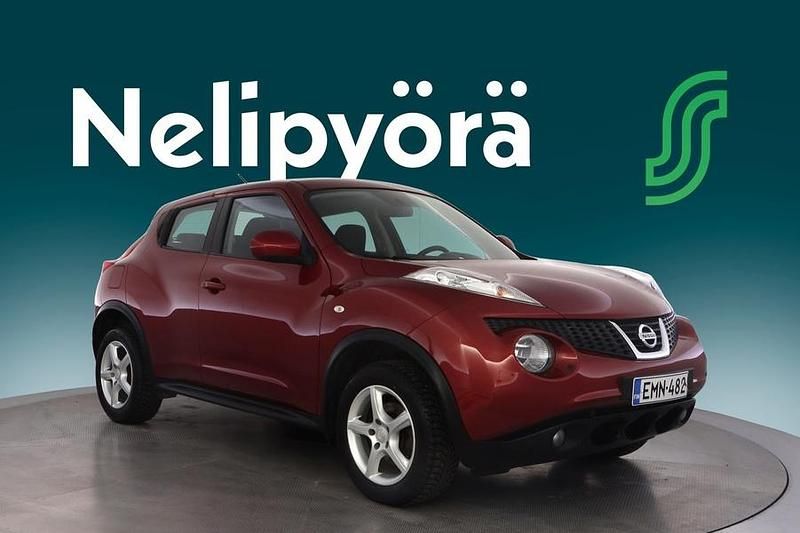 Käytetty Nissan Juke Acenta 117 HP (86 kW) 2014 Punainen Katumaasturi