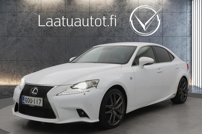 Käytetty 2014 Lexus IS300h Sport Line Sedan | 19 890 € (Hieman kallis) - Kuva 1/4