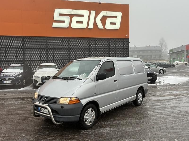 Käytetty 2006 Toyota HiAce Van | 9 900 € (Supertarjous) - Kuva 1/4