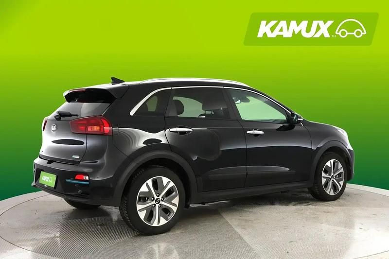 Käytetty Kia e-Niro Spirit 150 kW (204 HP) 2022 Musta Katumaasturi