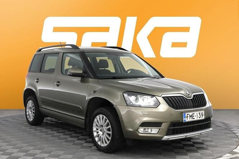 Käytetty Skoda Yeti Style 110 HP (80 kW) 2016 Katumaasturi