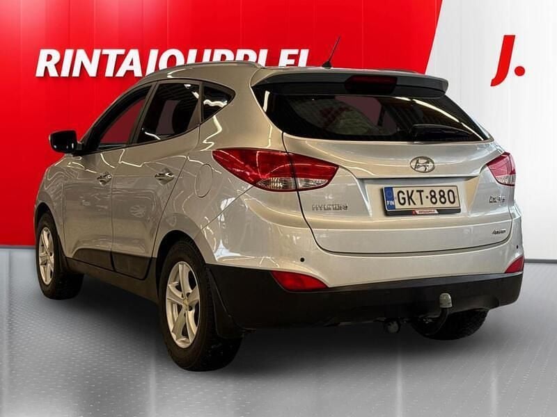 Käytetty Hyundai ix35 163 HP (119 kW) 2013 Hopea Katumaasturi