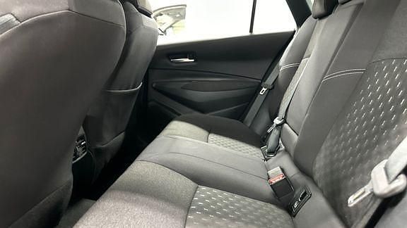 Käytetty Toyota Corolla Active 140 HP (102 kW) 2024 Valkoinen Farmari