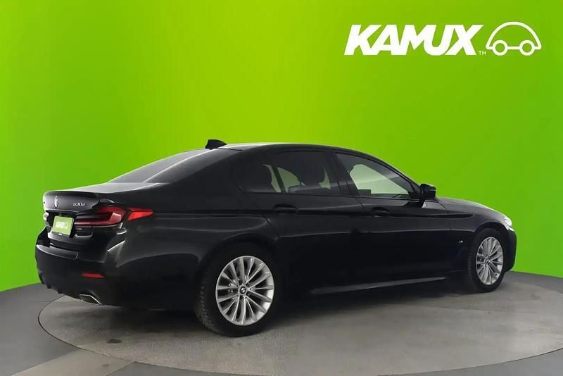 Käytetty BMW 530e M Sport 292 HP (214 kW) 2021 Musta Sedan