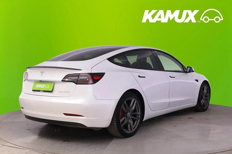 Käytetty Tesla Model 3 Performance 339 kW (462 HP) 2020 Valkoinen Sedan