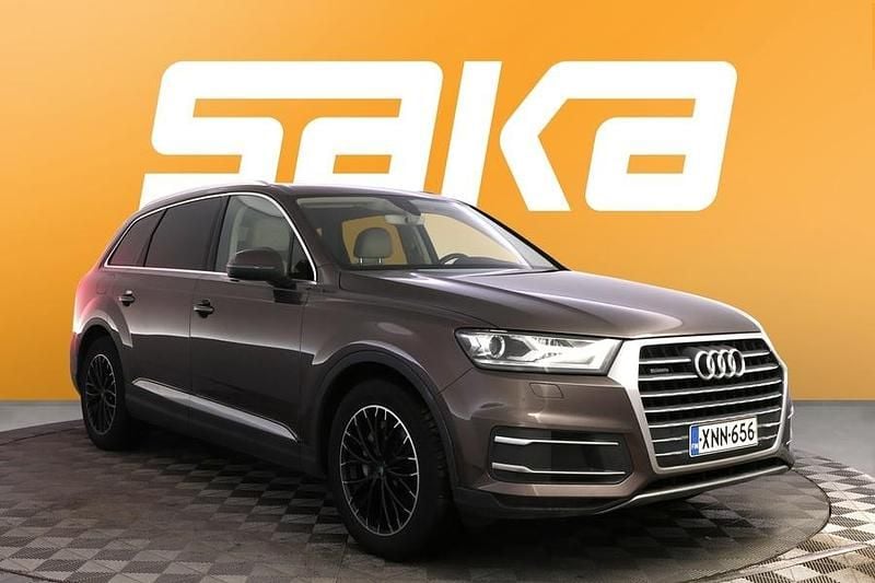 Käytetty 2015 Audi Q7 Business Katumaasturi | 32 800 € (Perustarjous) - Kuva 1/3