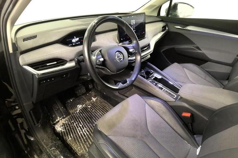 Käytetty Skoda Enyaq iV 150 kW (204 HP) 2022 Katumaasturi