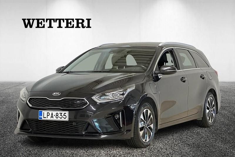 Musta Käytetty 2020 Kia Ceed Sportswagon EX Farmari | 15 300 € (Supertarjous) - Kuva 1/3