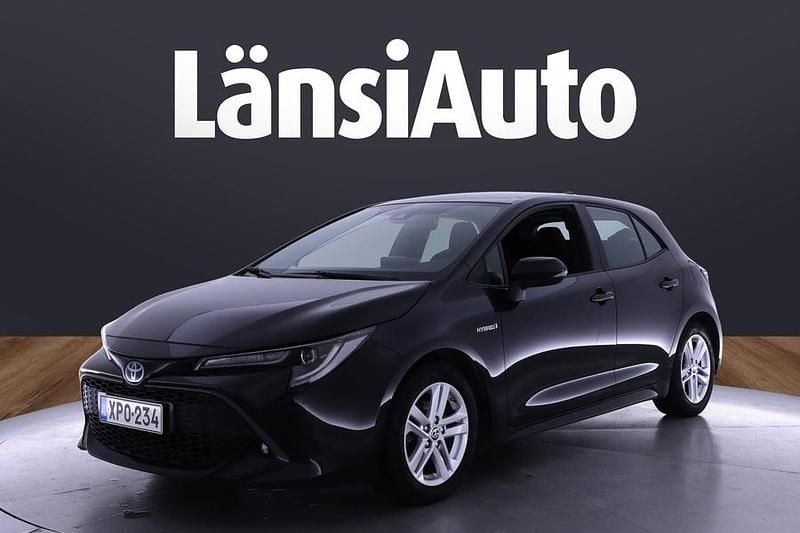Musta Käytetty 2021 Toyota Corolla Active Viistoperä | 19 450 € (Perustarjous) - Kuva 1/1