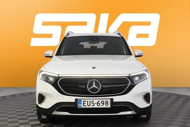 Käytetty Mercedes EQB250+ Business 139 kW (190 HP) 2023 Katumaasturi