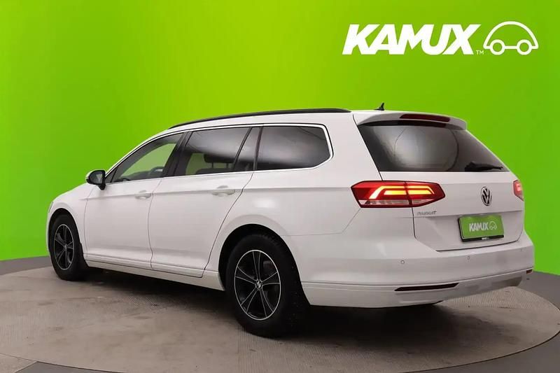 Käytetty VW Passat Comfortline 120 HP (88 kW) 2015 Valkoinen Farmari