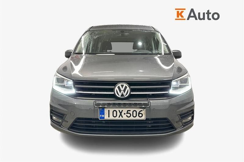 Käytetty VW Caddy Maxi Trendline 102 HP (75 kW) 2020 Harmaa Tila-auto