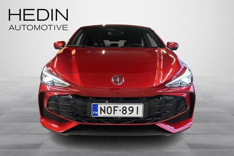 Käytetty MG MG3 Luxury 194 HP (142 kW) 2025 Punainen Viistoperä