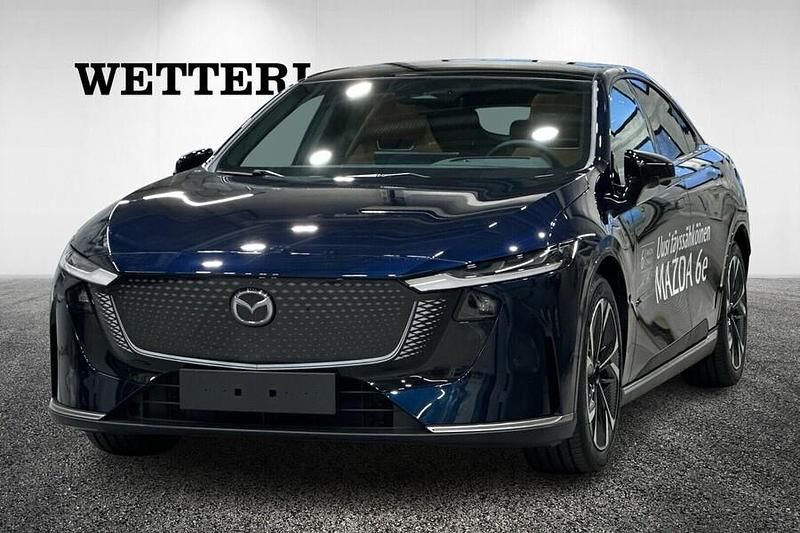 Sininen Uusi 2025 Mazda 6e Takumi-Line Sedan | 47 900 € - Kuva 1/4