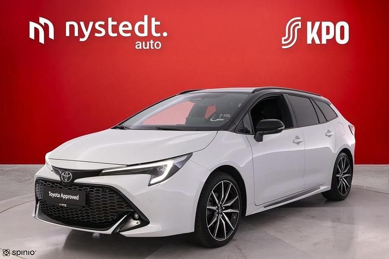 Valkoinen Käytetty 2023 Toyota Corolla Sport Farmari | 34 900 € (Kallis) - Kuva 1/3