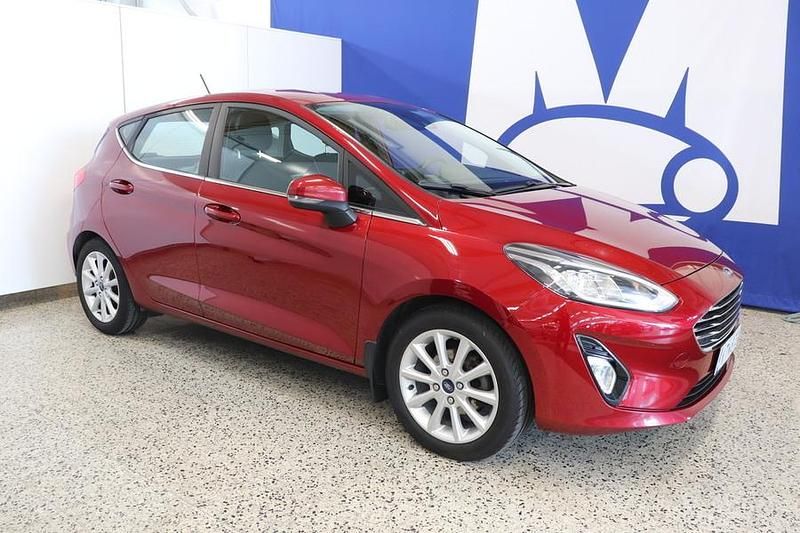 Punainen Käytetty 2019 Ford Fiesta Titanium Viistoperä | 6 890 € (Perustarjous) - Kuva 1/4