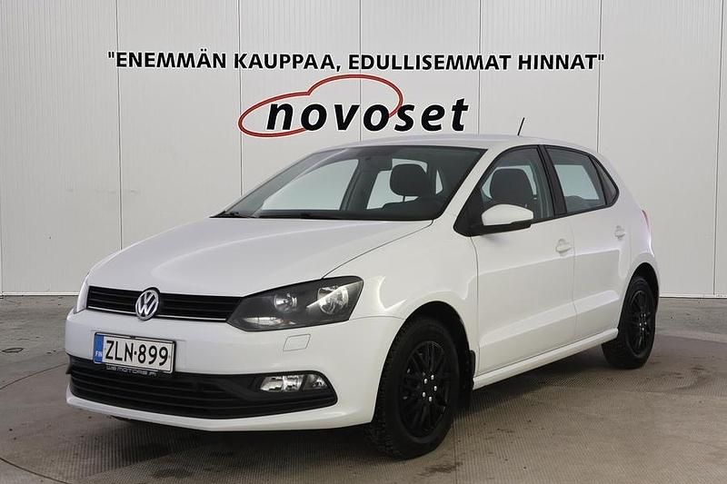 Käytetty VW Polo Trendline 75 HP (55 kW) 2017 Valkoinen Viistoperä