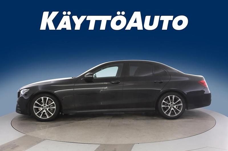 Käytetty Mercedes E220 Business 194 HP (142 kW) 2017 Musta Farmari