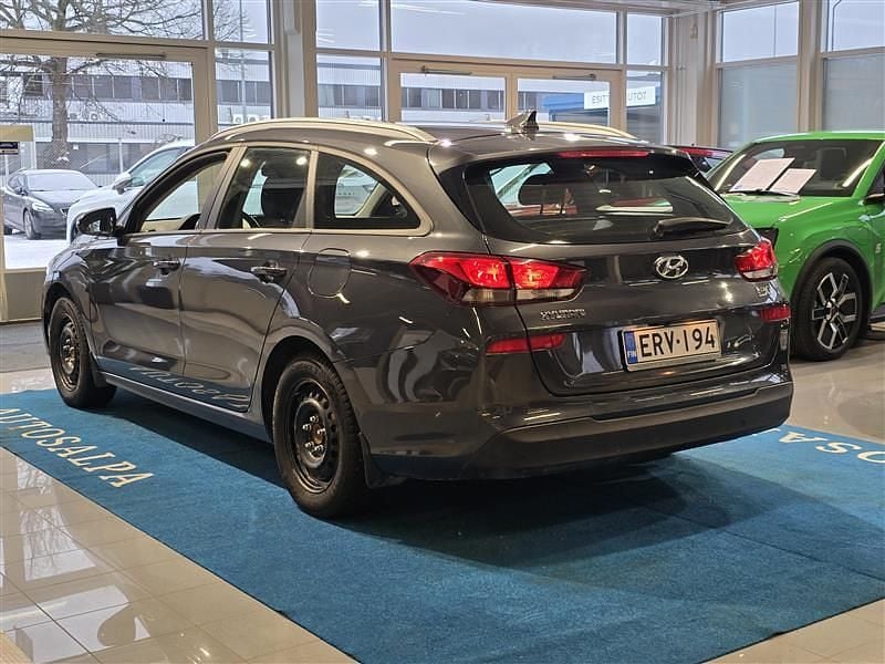 Käytetty Hyundai i30 110 HP (80 kW) 2021 Farmari