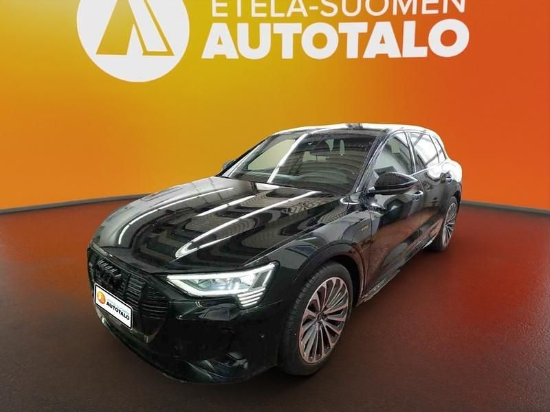 Musta Käytetty 2022 Audi e-tron S-Line Katumaasturi | 31 800 € (Perustarjous) - Kuva 1/3
