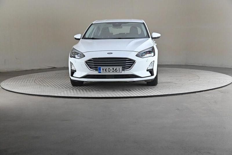 Käytetty Ford Focus Trend 120 HP (88 kW) 2020 Viistoperä