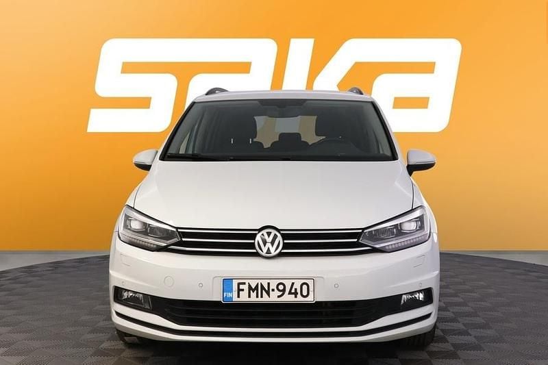 Käytetty VW Touran Comfortline 116 HP (85 kW) 2017 Tila-auto