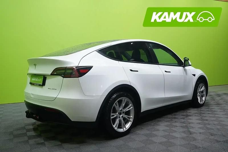 Käytetty Tesla Model Y 258 kW (351 HP) 2023 Valkoinen Katumaasturi