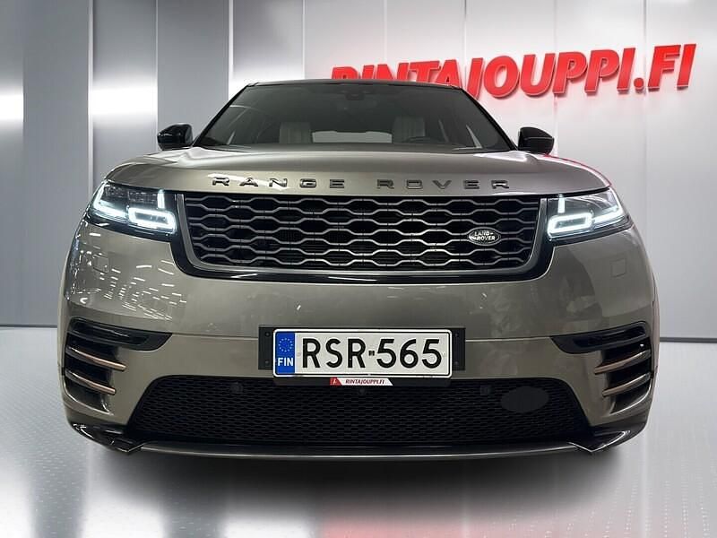 Käytetty Land Rover Range Rover Velar First Edition 301 HP (221 kW) 2017 Katumaasturi